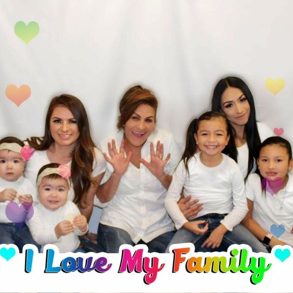 Meet your Posher, Esperanza - Picture 1 of 1